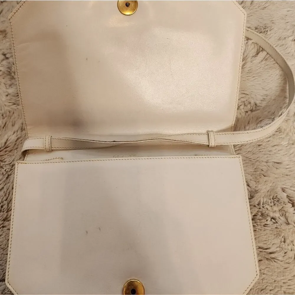 SALVATORE FERRAGAMO WHITE SATCHEL BAG